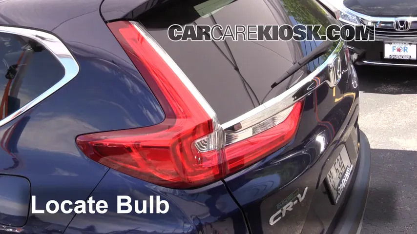 2017 Honda CR-V EX 1.5L 4 Cyl. Turbo Lights Tail Light (replace bulb)